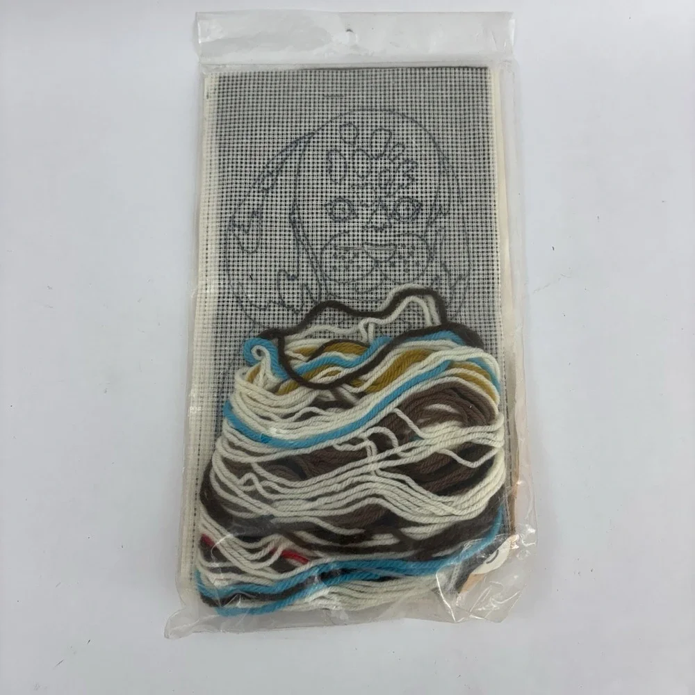 Vintage WonderArt Stitchpoint Mini Pet SPOTTY DOG Cross Stitch Kit #05301